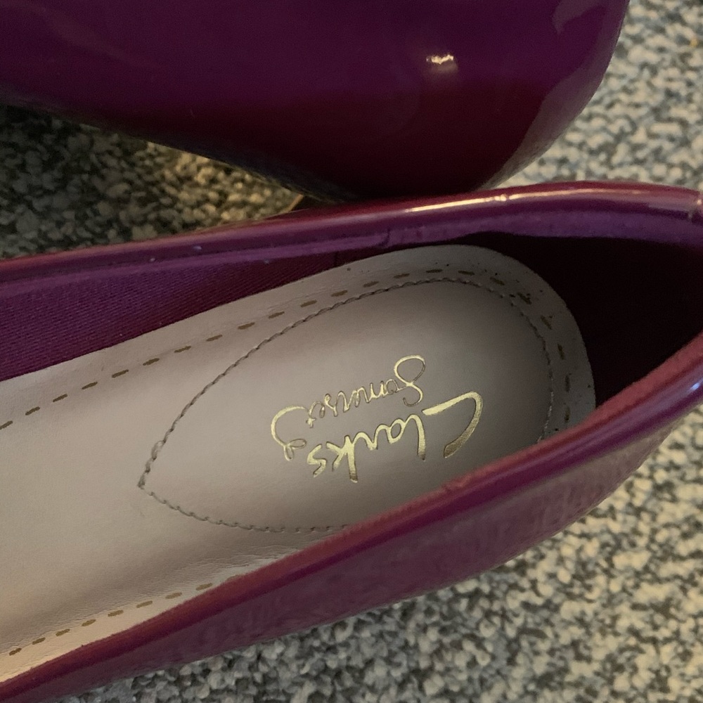 Heels - Picture 2 of 3